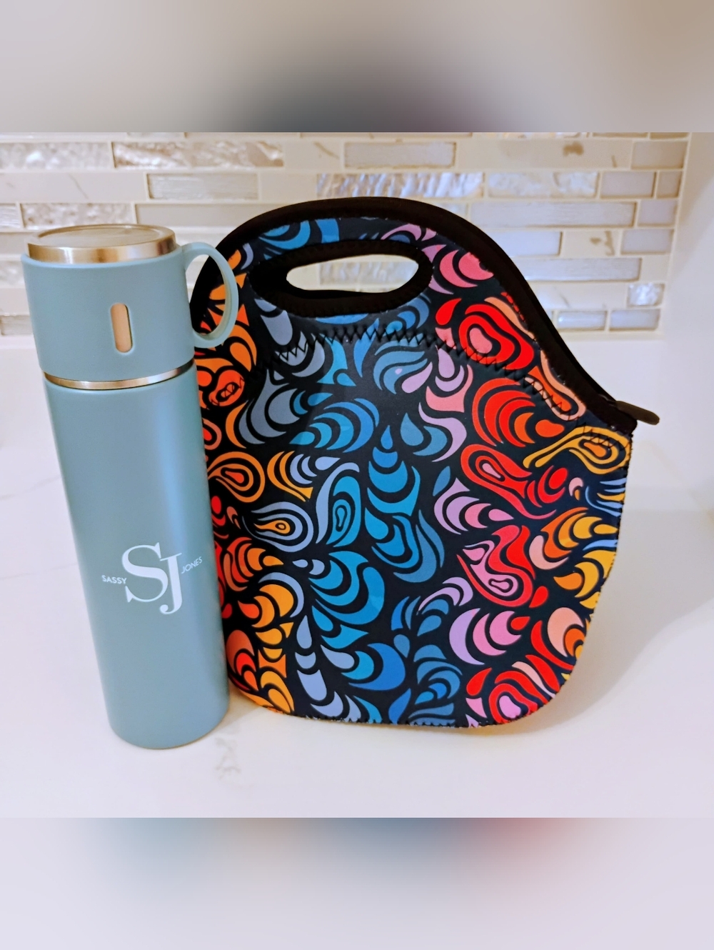 NWT Sassy Jones Tumbler & Lunch Tote Set - Zuri Multi